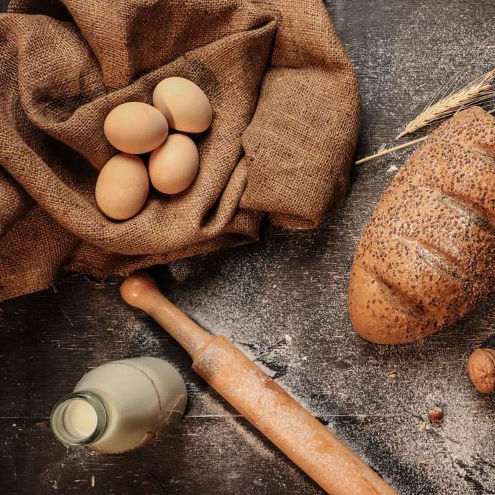 ägg, bröd, mjölk och kavel glidande pussel online