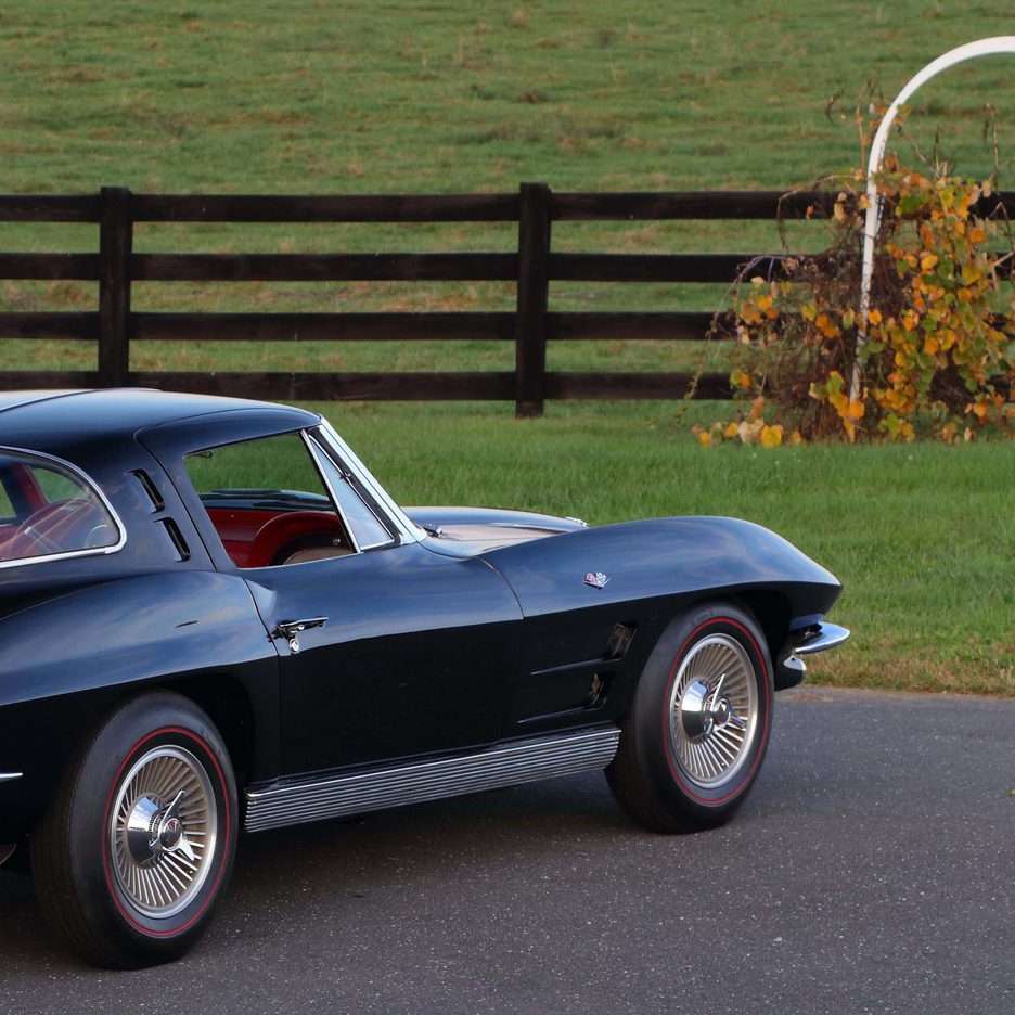 1963 Chevrolet Corvette Sting Ray Coupé Sport puzzle en ligne