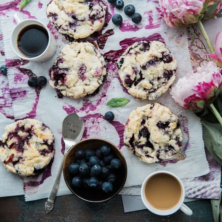 top view photography of blueberry cakes online puzzle