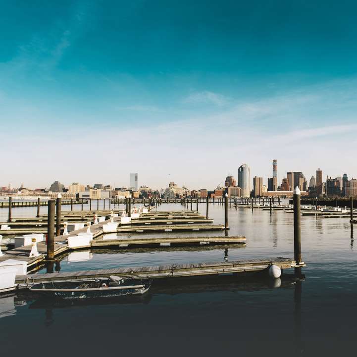 φωτογράφιση υδάτινου όγκου με λιμάνι σύνδεσης online παζλ