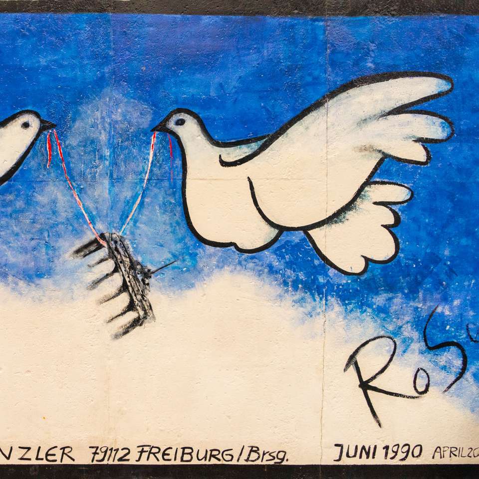 mur w berlinie puzzle przesuwne online