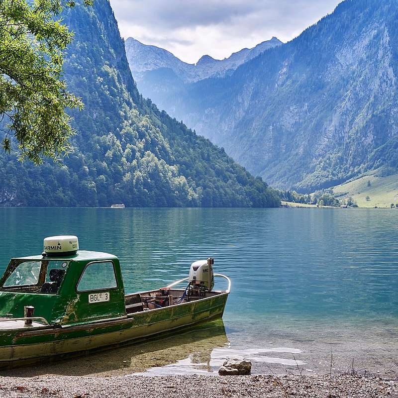 Beautiful lake sliding puzzle online