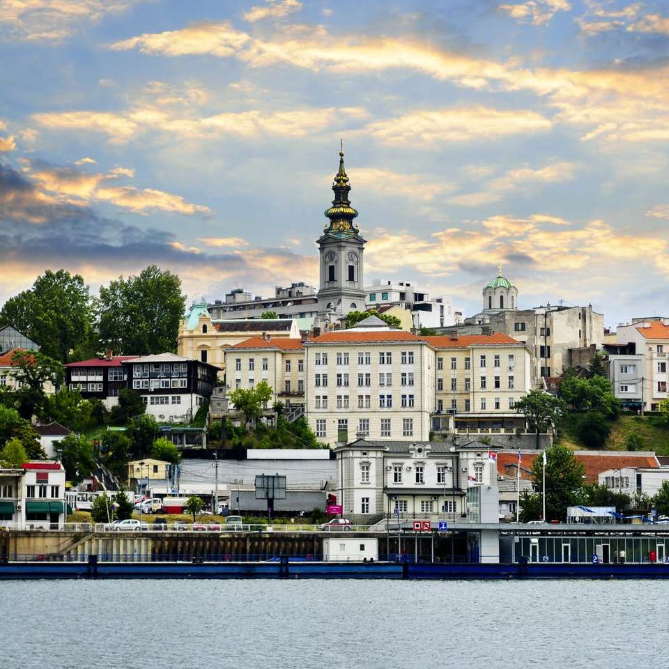 Belgrad från vattnet glidande pussel online