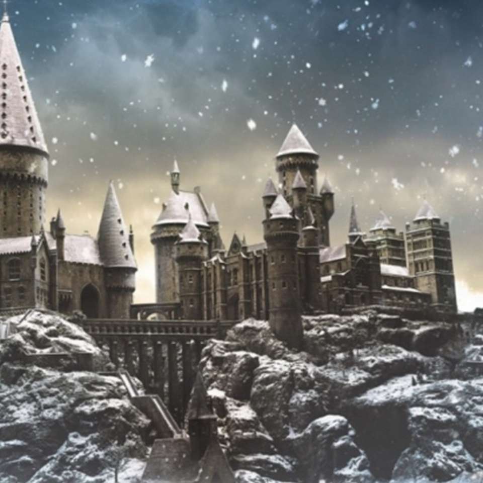 Zimowy Hogwart puzzle przesuwne online