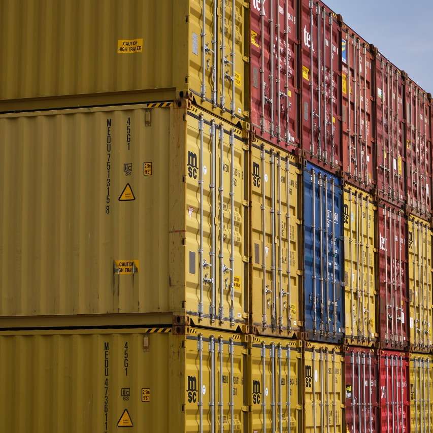 Wolny handel i protekcjonizm puzzle przesuwne online