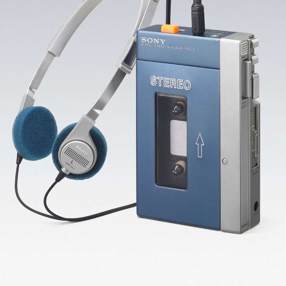 Walkman 2.0 συρόμενο παζλ online