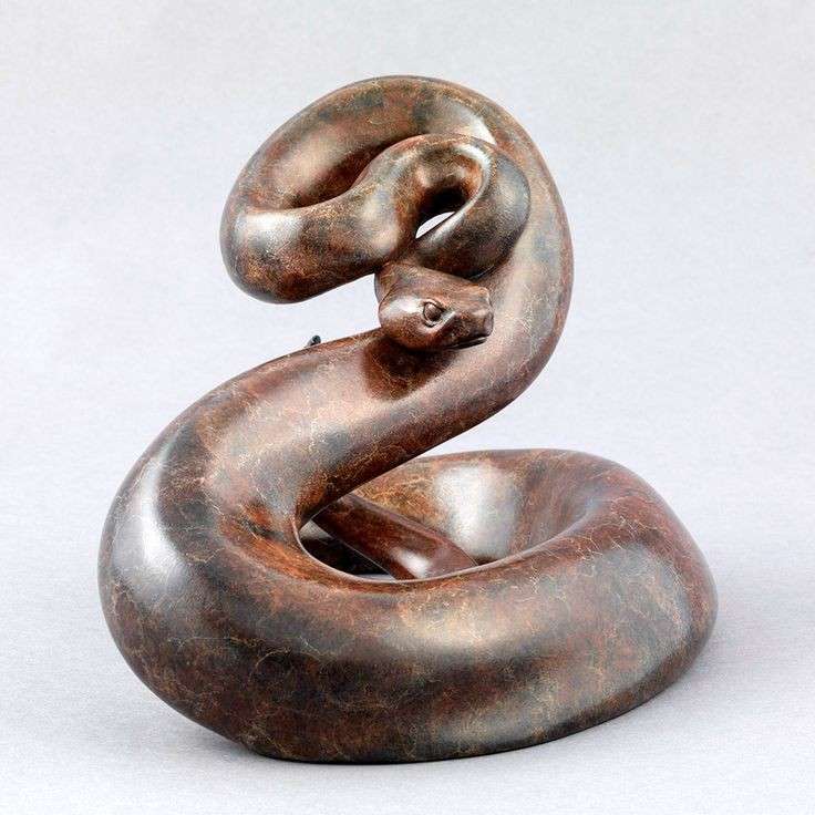 Estátua da Serpente Nizertoga puzzle scorrevole online