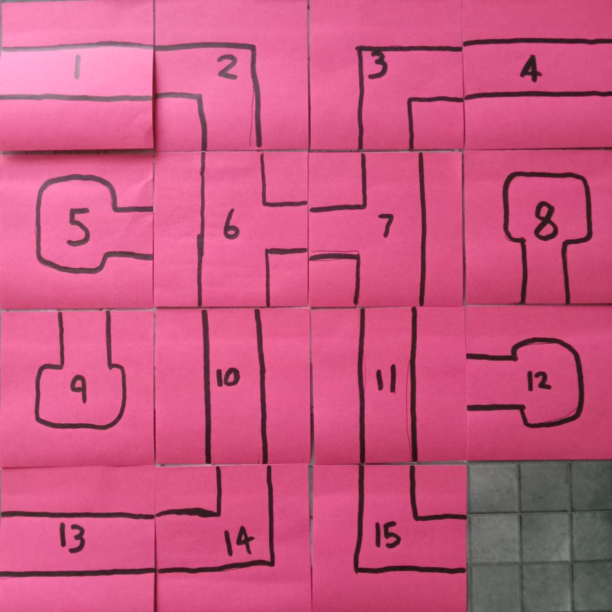 Tablet on the table sliding puzzle online