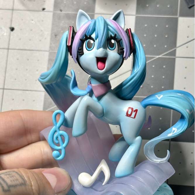 Miku, mój mały kucyk puzzle online