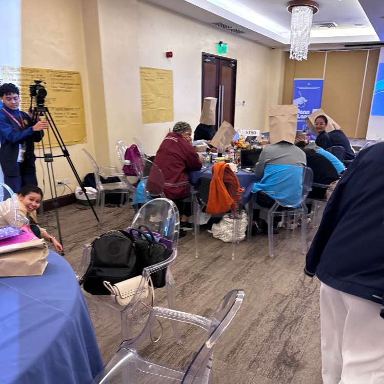 Mt Mayon en Mt Isarog schuifpuzzel online