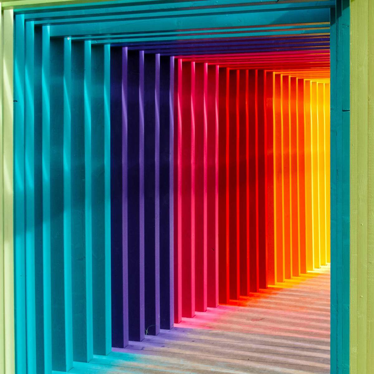 レインボースクエアアーチ オンラインパズル