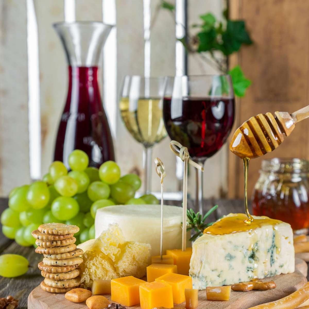 Vino e cracker puzzle scorrevole online