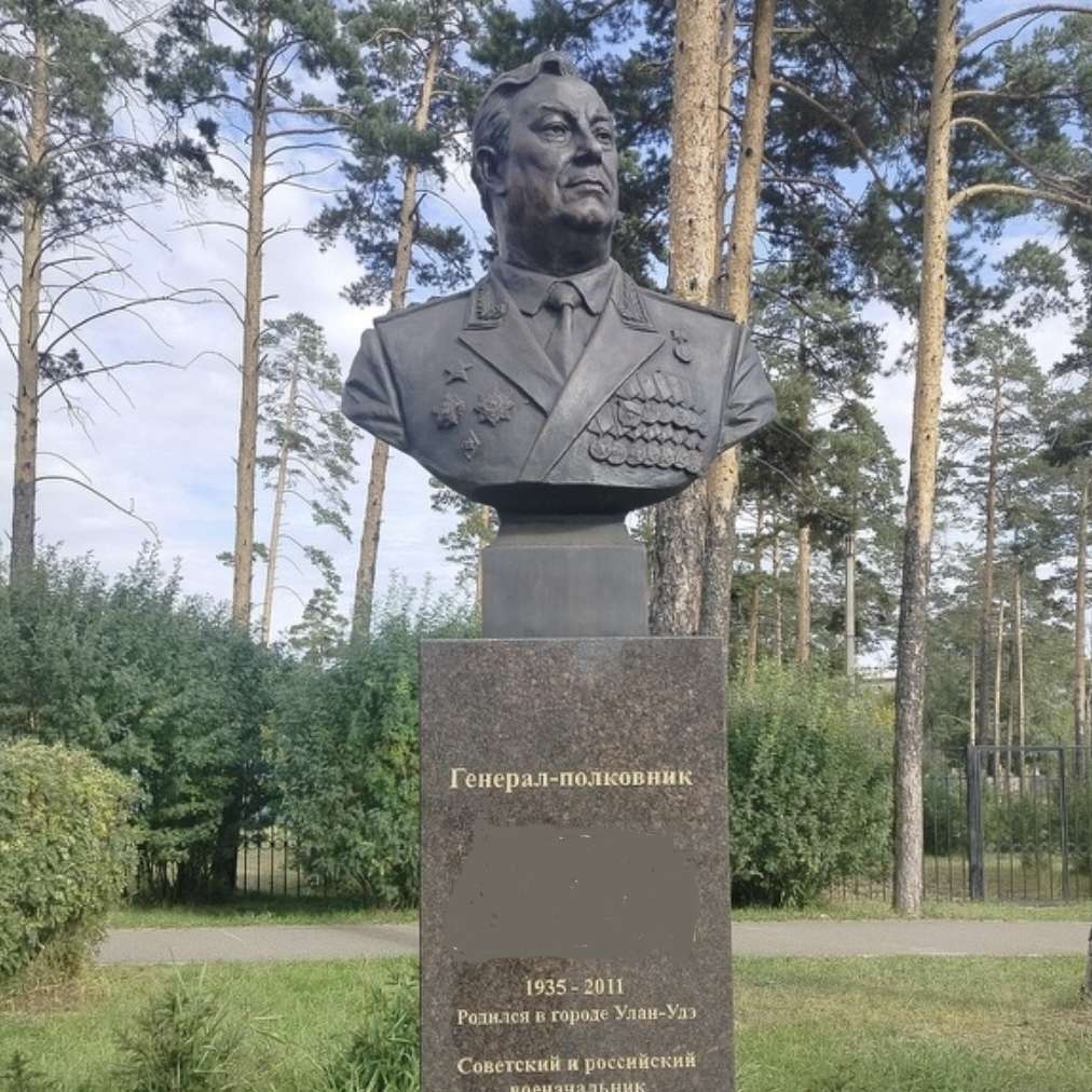 Puzzle of the monument sliding puzzle online