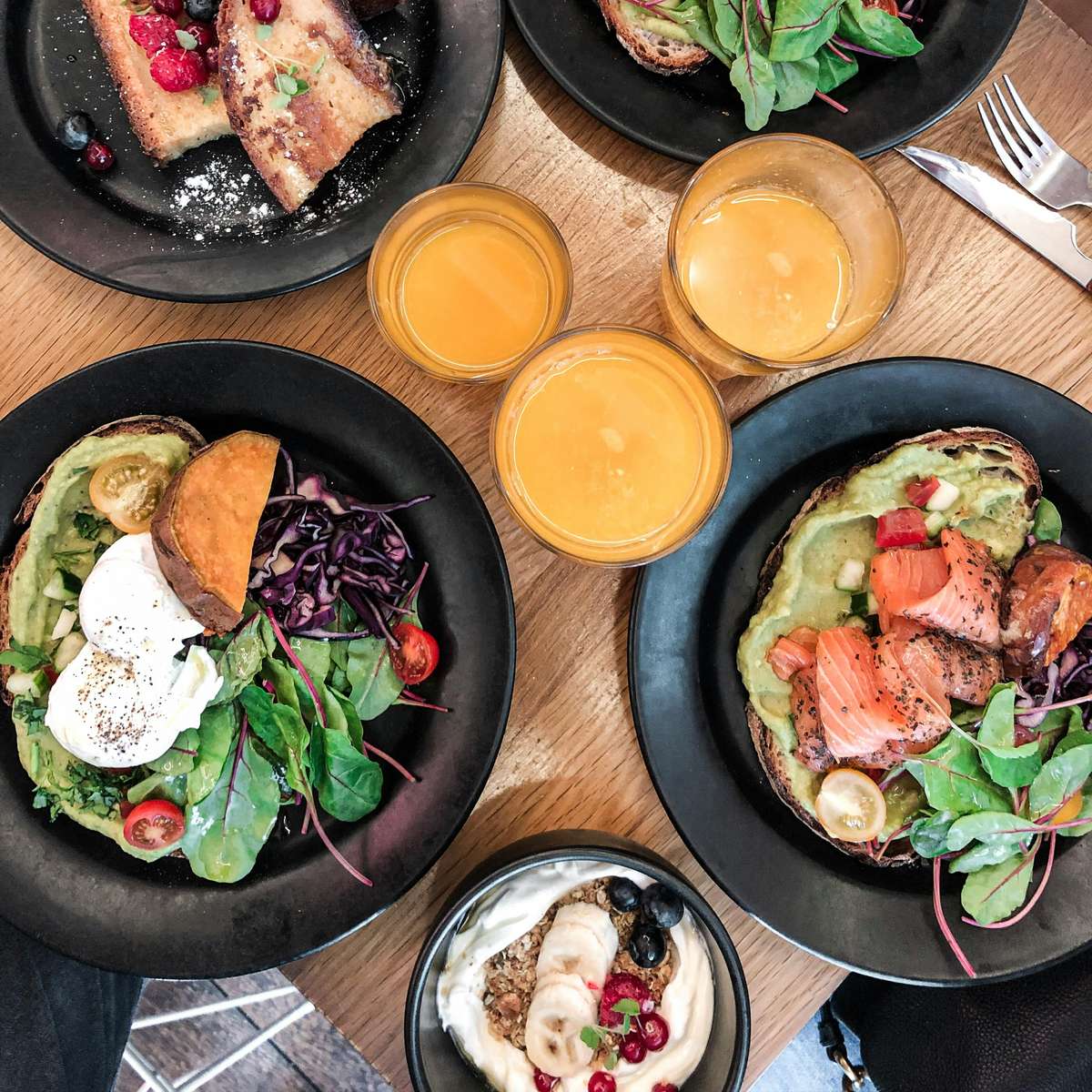 Rodinné jídlo online puzzle