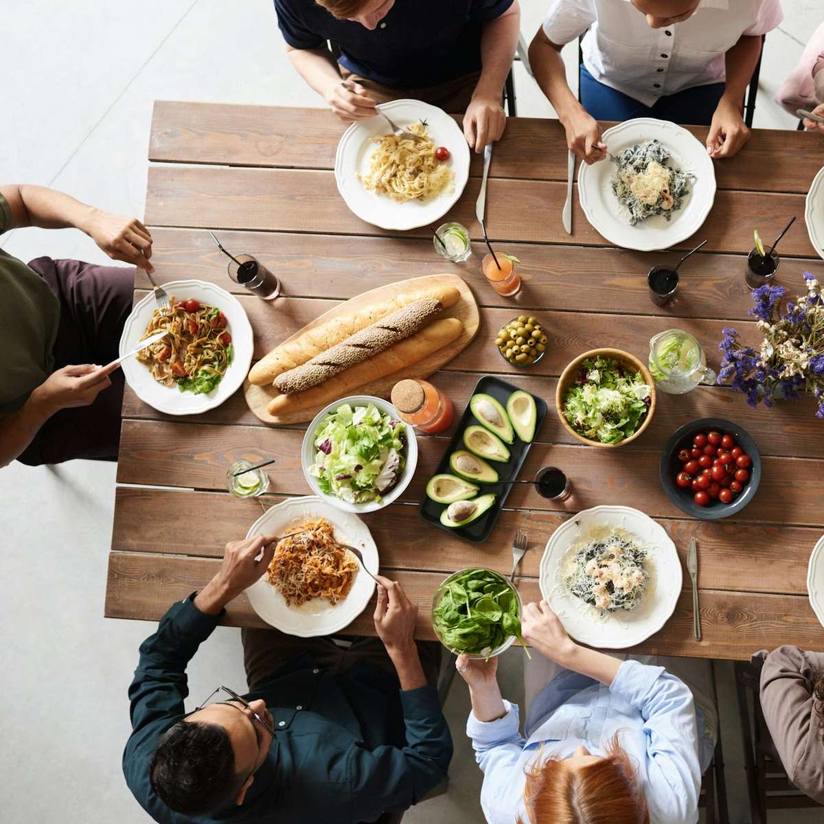 Семейна вечеря онлайн пъзел