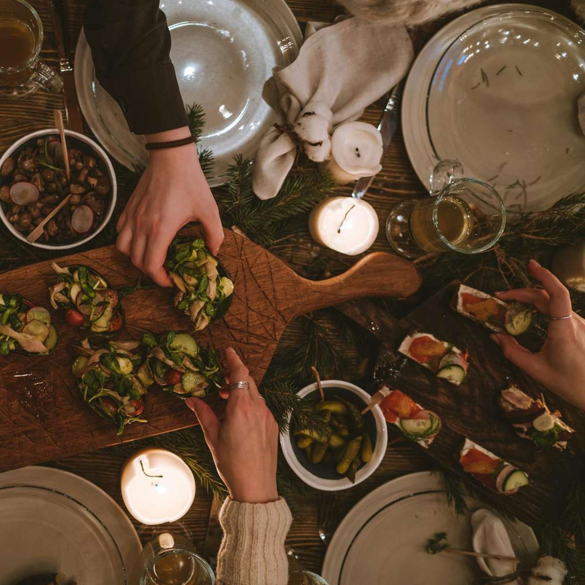 Friendsgiving плъзгащ се пъзел онлайн