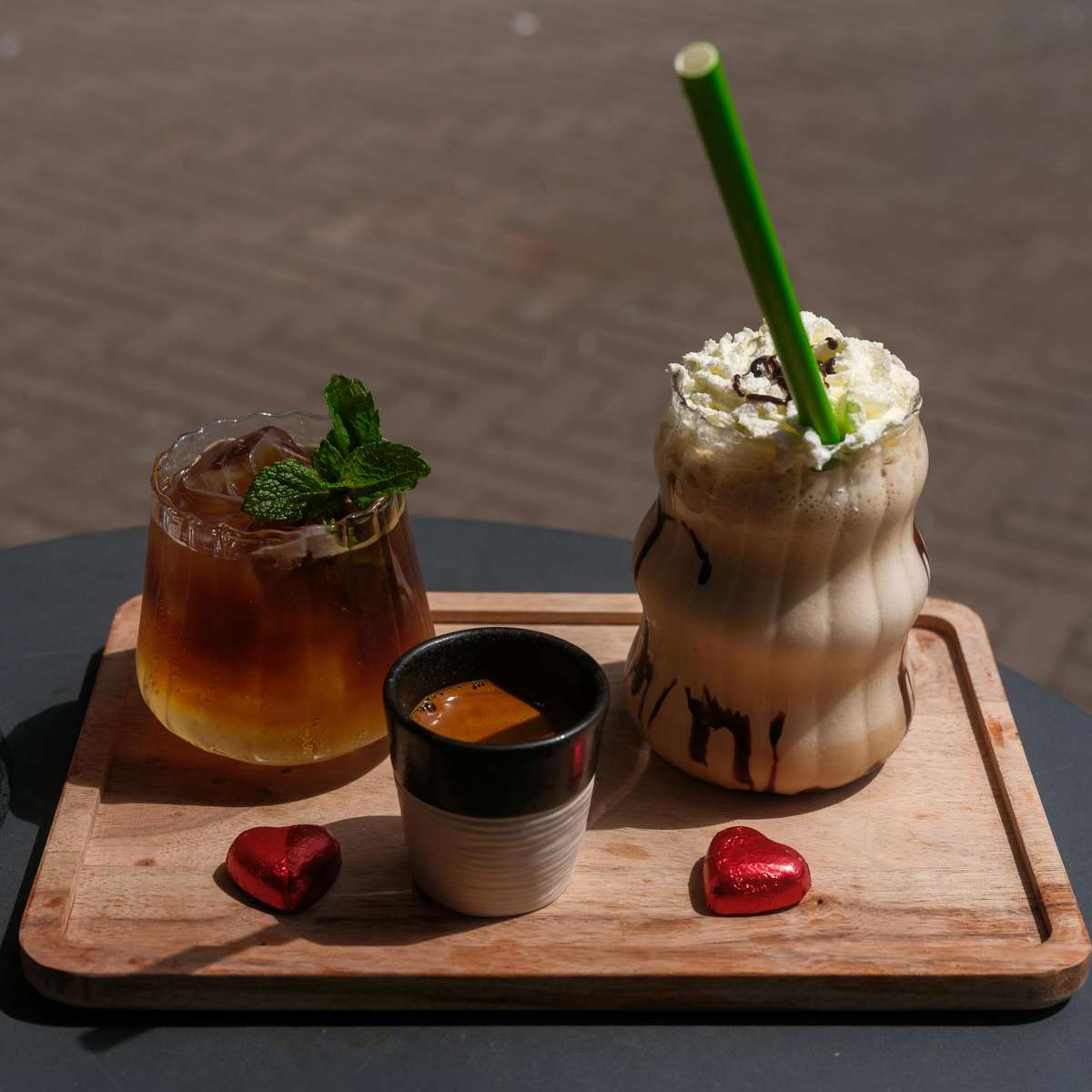 Поднос за коктейли онлайн пъзел