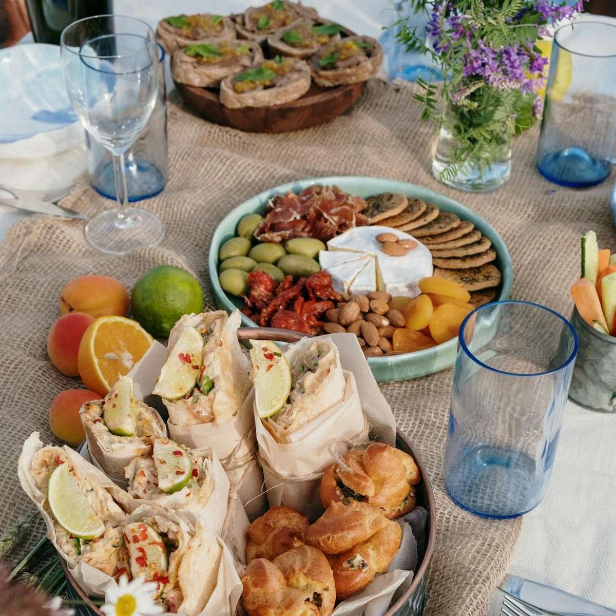 Подносы для закусок раздвижная головоломка онлайн