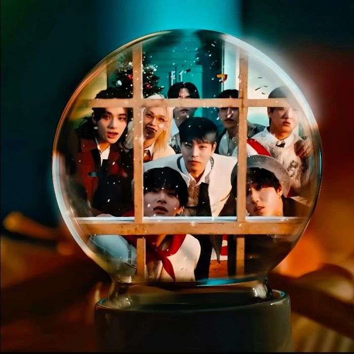 stray-cats_Christmas SKZ 01 puzzle deslizante online