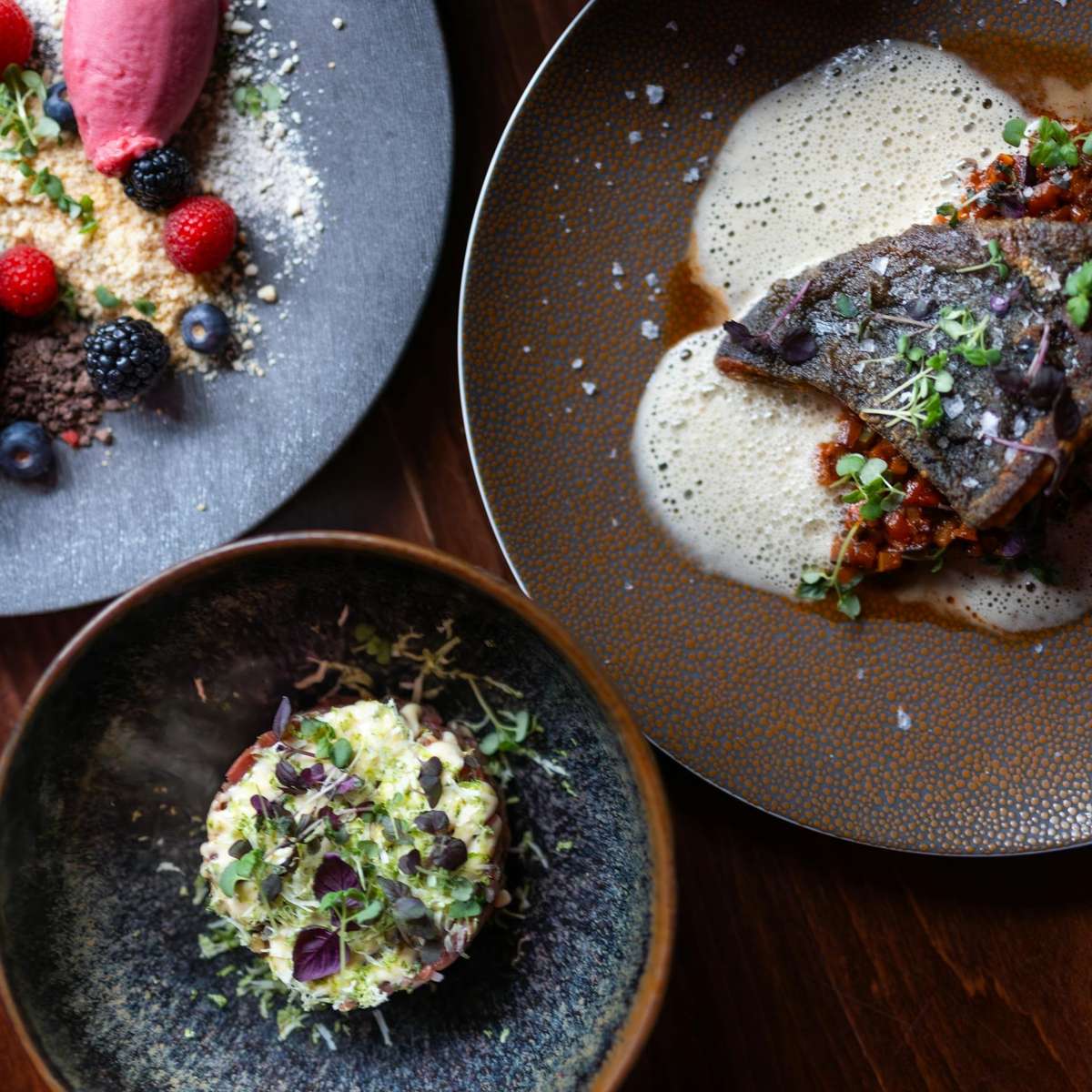 Comida de tres platos rompecabezas en línea